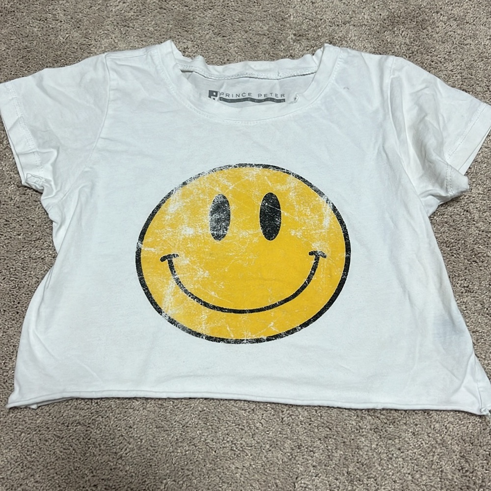 Bundle of Prince Peter crop tops - Picture 5 of 6